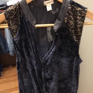 New Aeropostale  Sleeveless Blue Shirt V Neck